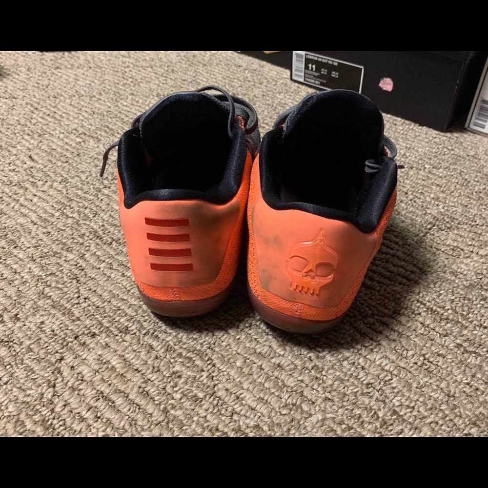 Kobe 11 Elite Low ( Easter)